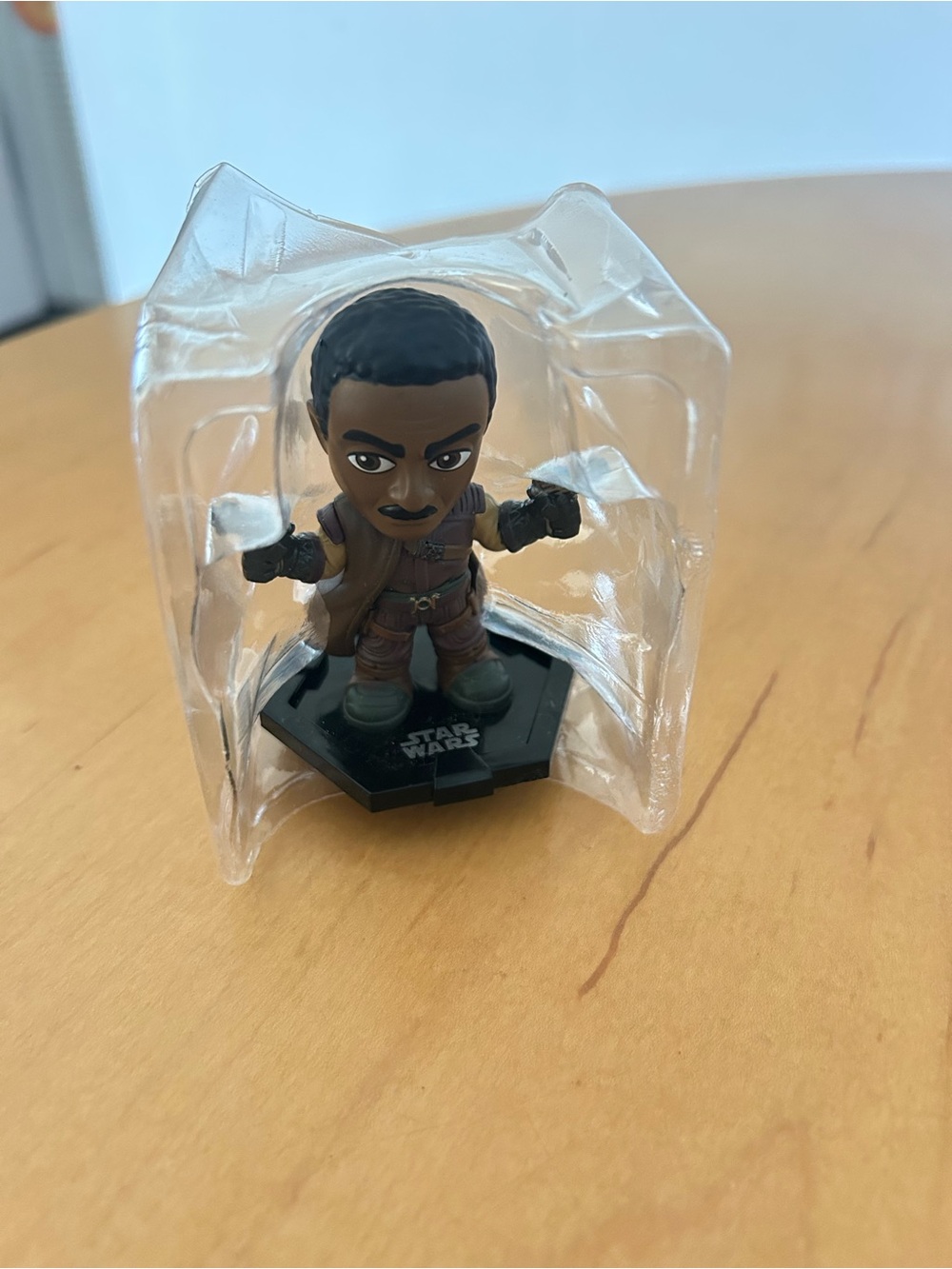 Star Wars Mini Figure - Brown Outfit with Black Base